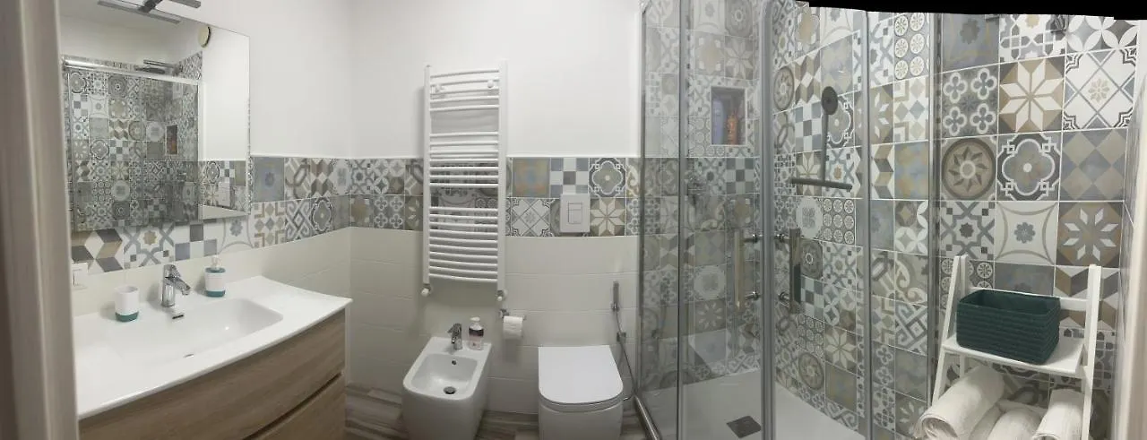 City Home 77 Naples Apartment